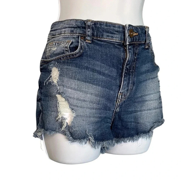 H&M Women's Size 8 Denim Dark Wash Distressed Frayed Jeans Shorts - Picture 4 of 6